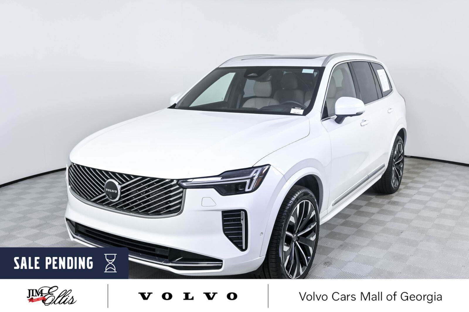 Certified 2026 Volvo XC90 B6 Ultra AWD/4WD image 1