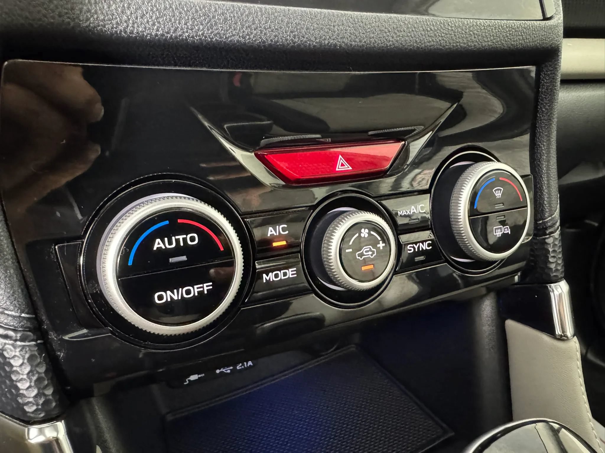 Used 2024 Subaru Forester Limited AWD/4WD image 21
