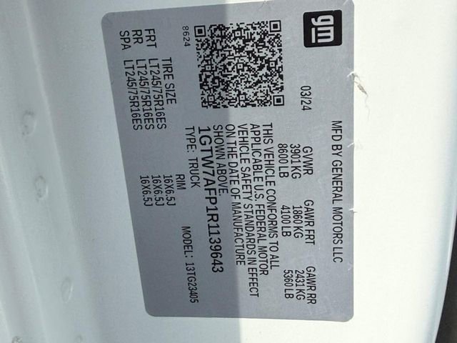 Used 2024 GMC Savana 2500 w/ Driver Convenience Package RWD image 19