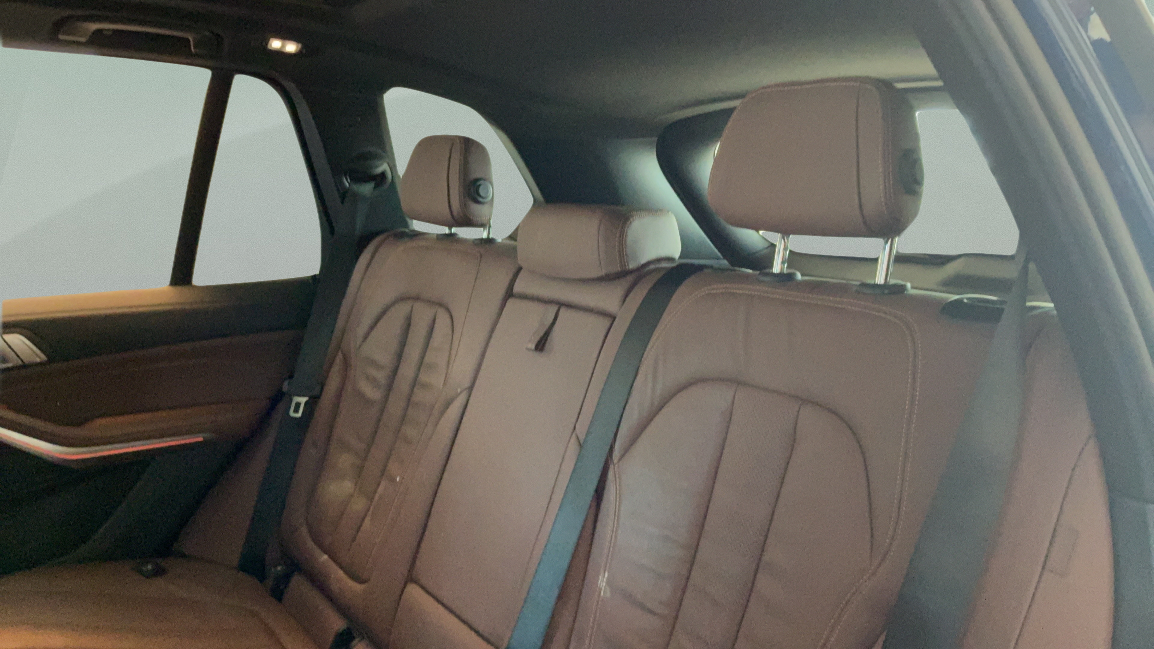 Used 2020 BMW X5 sDrive40i w/ Premium Package RWD image 29
