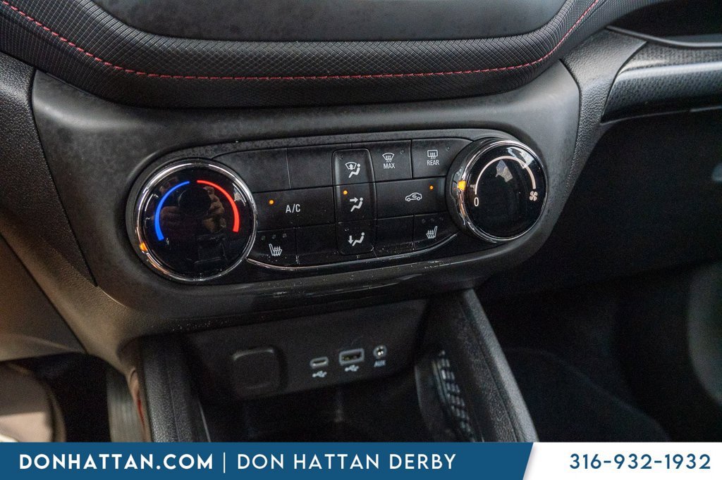 Used 2023 Chevrolet TrailBlazer RS FWD image 9