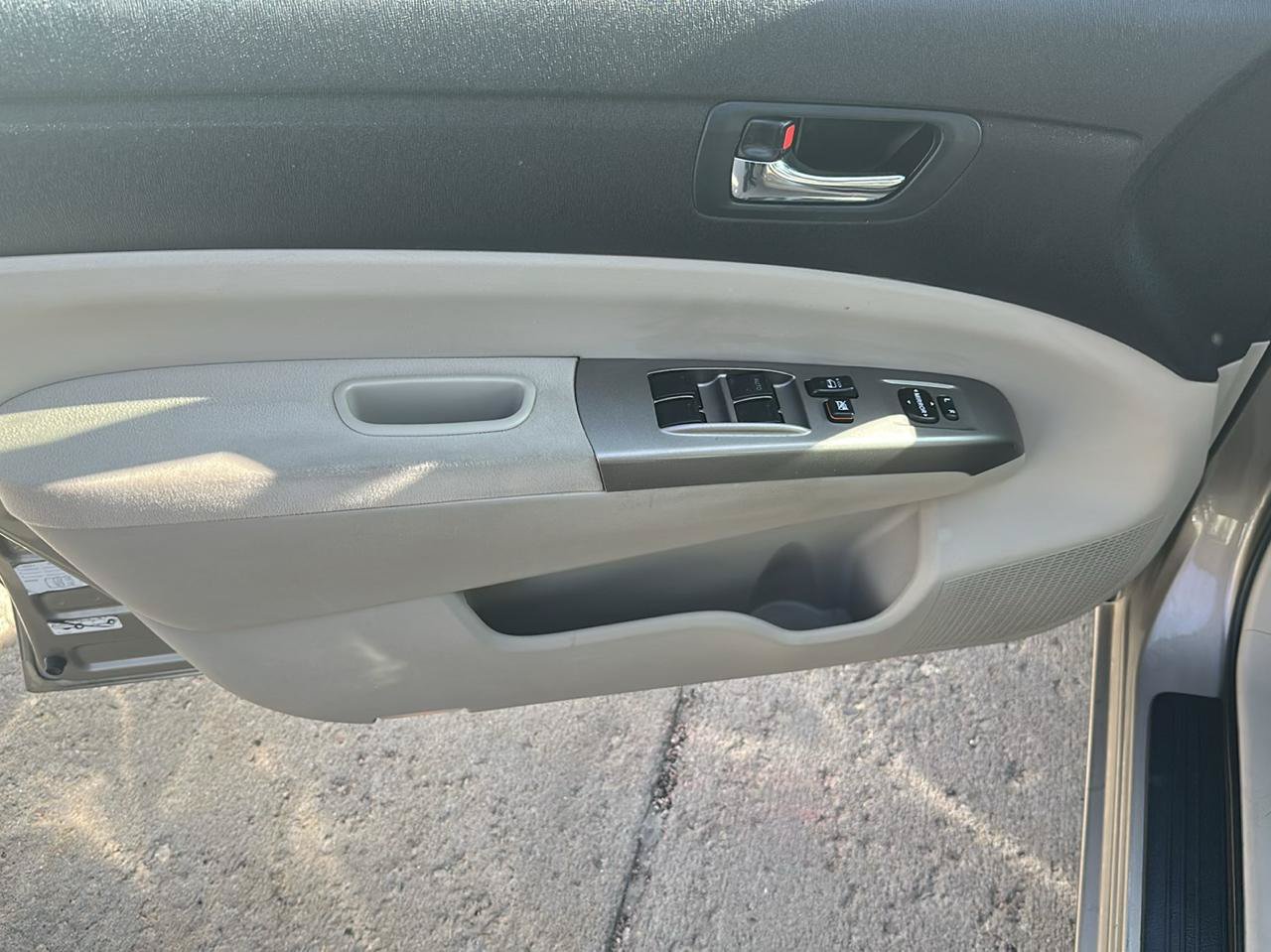 Used 2007 Toyota Prius FWD image 11