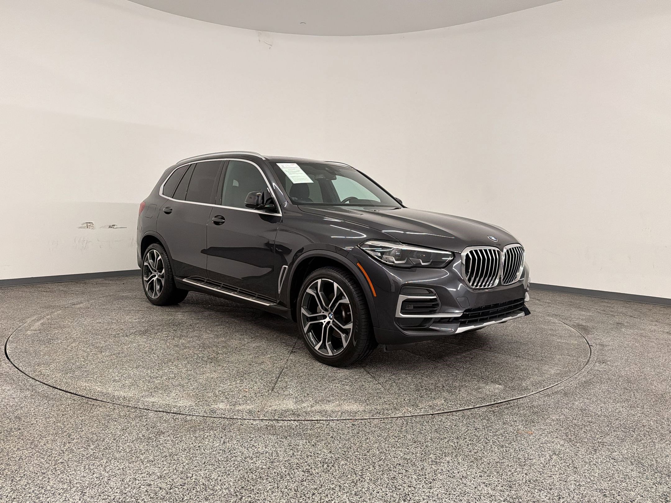 Used 2023 BMW X5 sDrive40i w/ Premium Package image 7