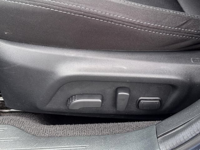 Used 2016 Subaru Legacy 2.5i Premium w/ Popular Package #1 AWD/4WD image 13