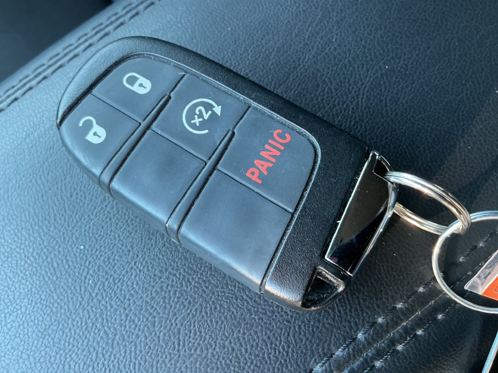Used 2024 Jeep Compass Limited AWD/4WD image 31