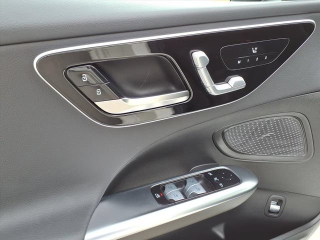 Certified 2025 Mercedes-Benz C 300 4MATIC Sedan image 13