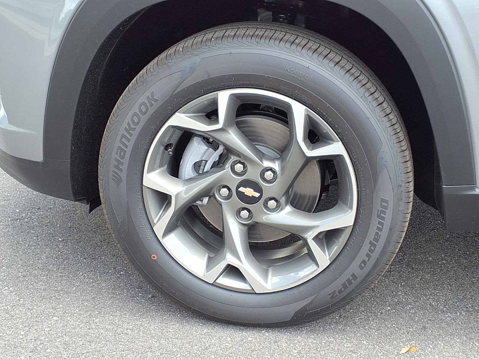 New 2026 Chevrolet Trax LT FWD image 22