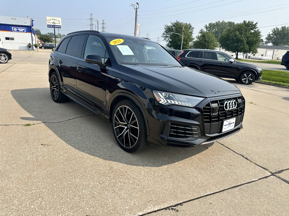 Used 2021 Audi Q7 3.0T Prestige w/ Prestige Package image 3