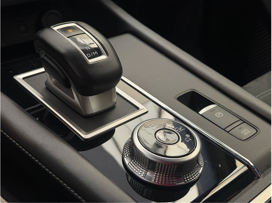 Used 2024 Mitsubishi Outlander FWD image 15
