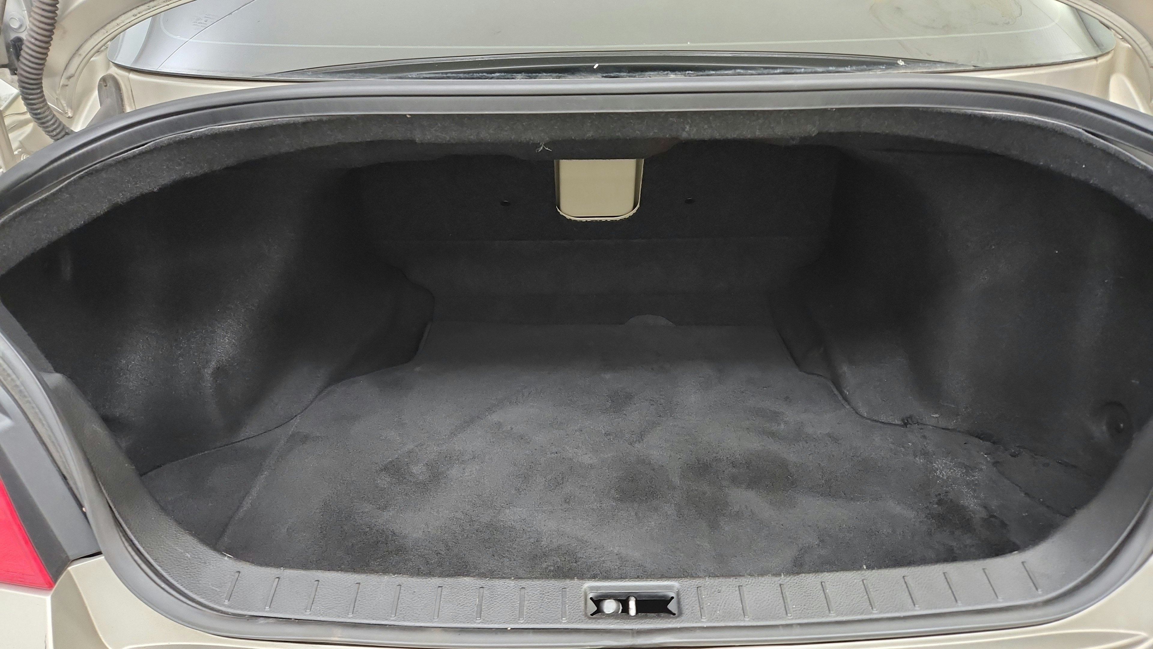 Used 2009 INFINITI G37 x Sedan w/ Premium Pkg AWD/4WD image 26