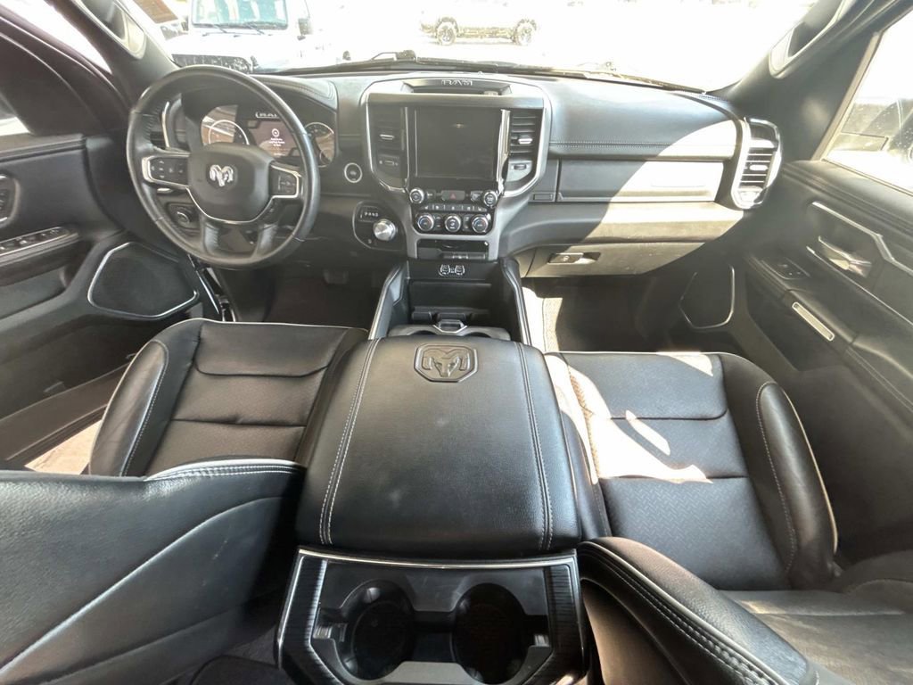 Used 2024 RAM 1500 Laramie image 17