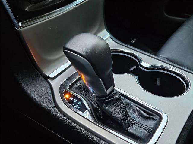 Used 2021 Jeep Grand Cherokee Limited image 12