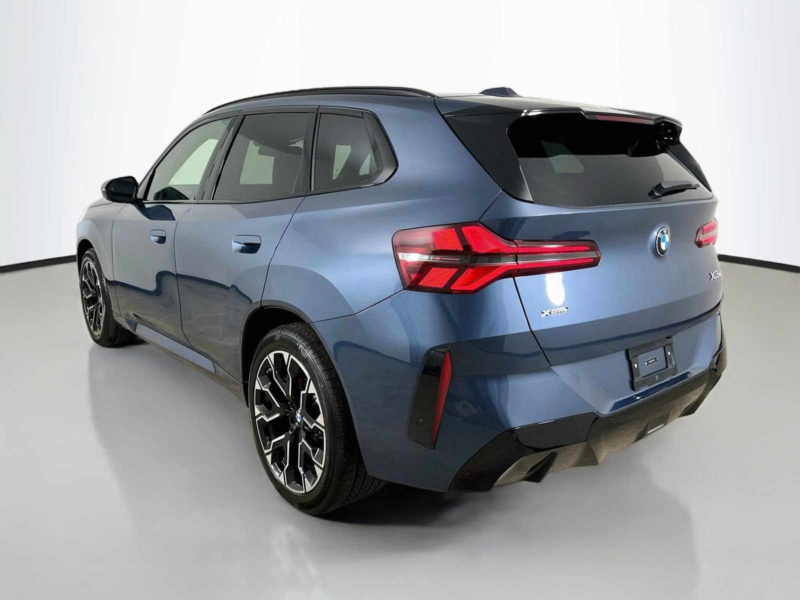 New 2026 BMW X3 xDrive30i w/ Premium Package AWD/4WD image 7
