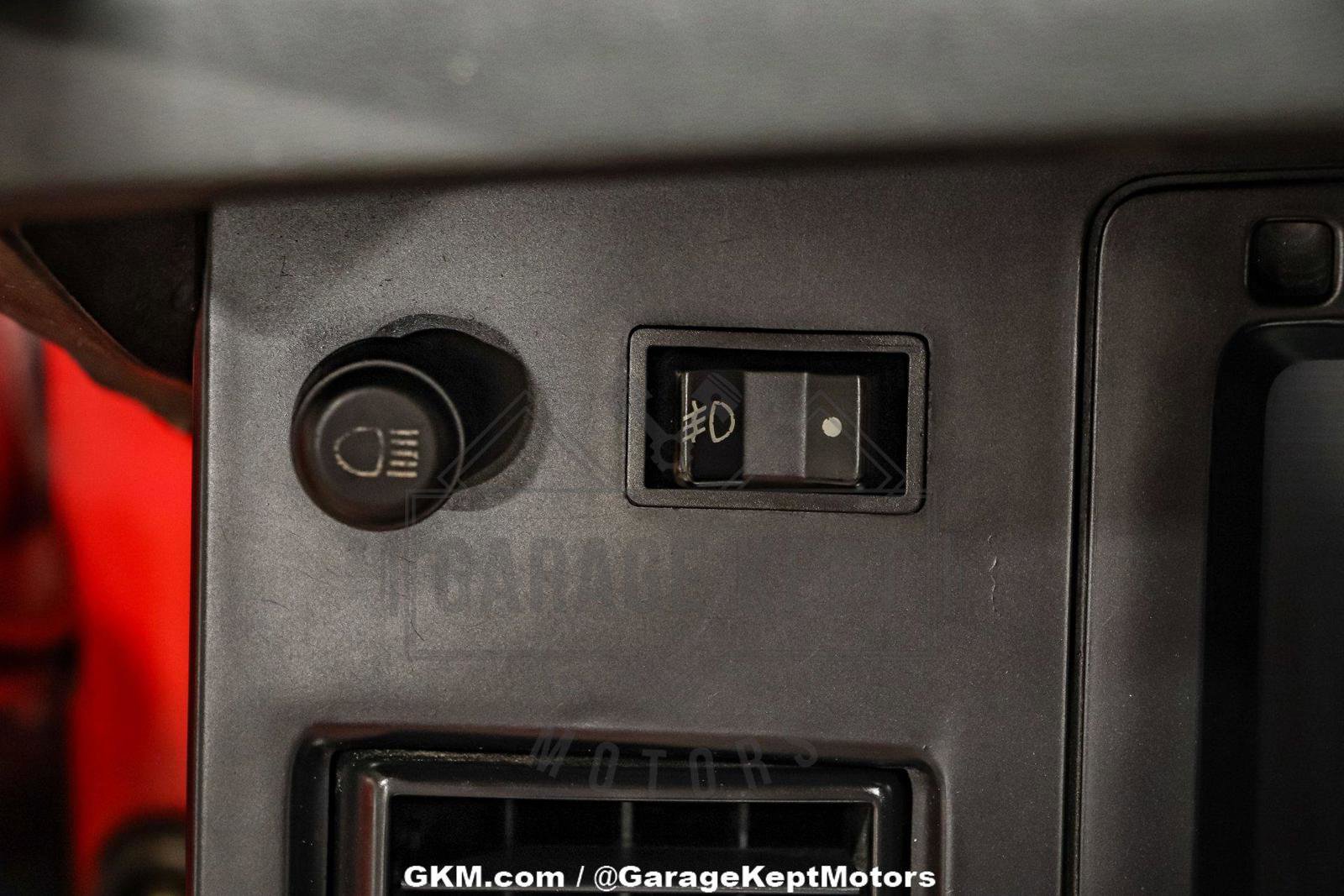 Used 1987 Chevrolet Corvette Coupe image 95