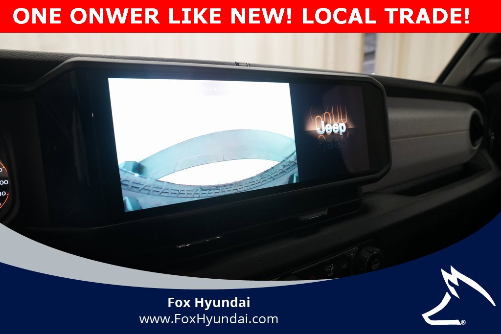 Used 2024 Jeep Wrangler Willys image 17