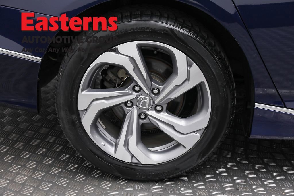 Used 2019 Honda Accord EX image 30