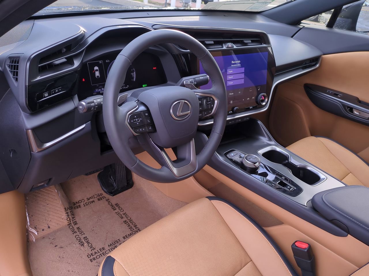 Used 2024 Lexus RZ 300e Premium image 13