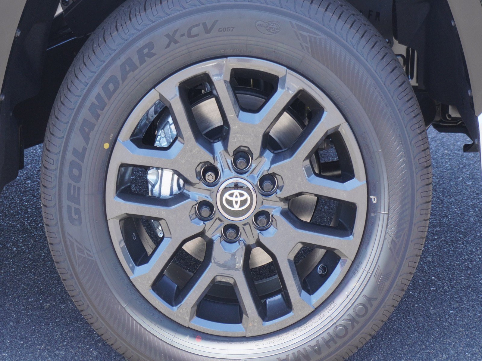 New 2026 Toyota Tundra Platinum AWD/4WD image 5