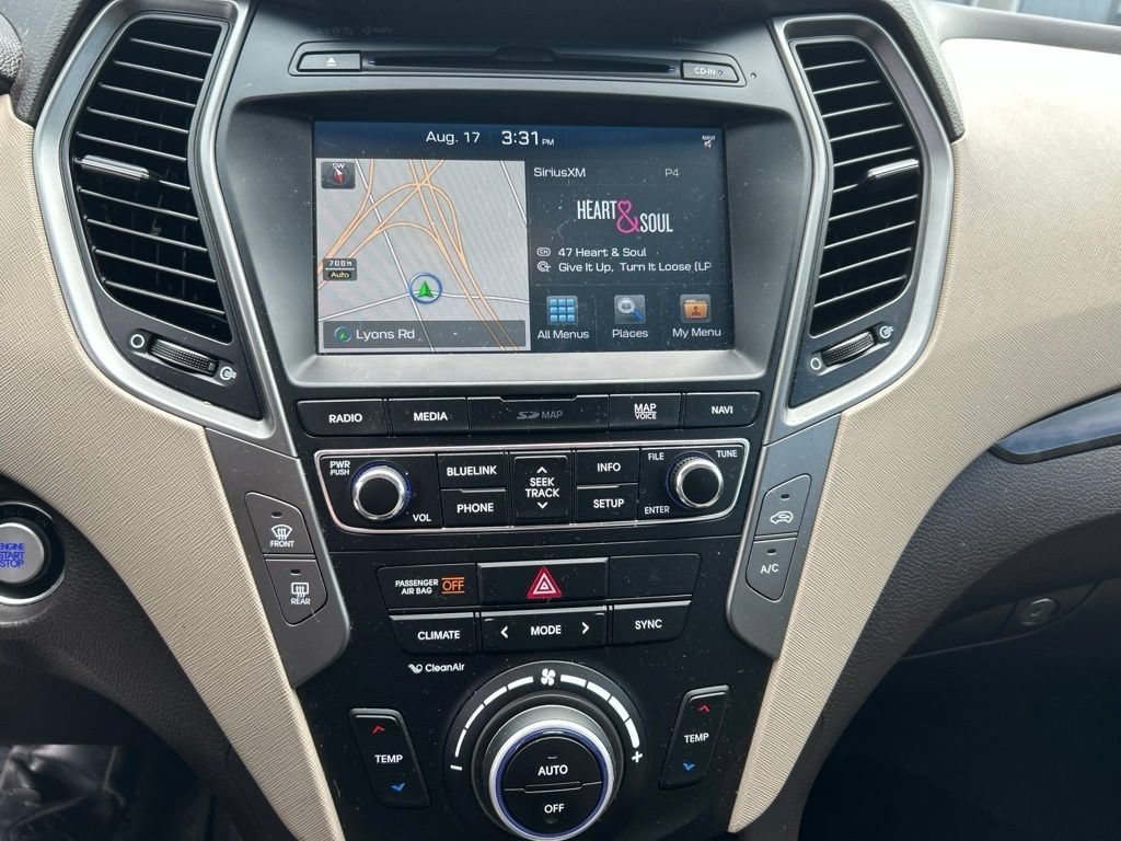Used 2017 Hyundai Santa Fe Sport w/ 2.4L Tech Package 04 AWD/4WD image 10