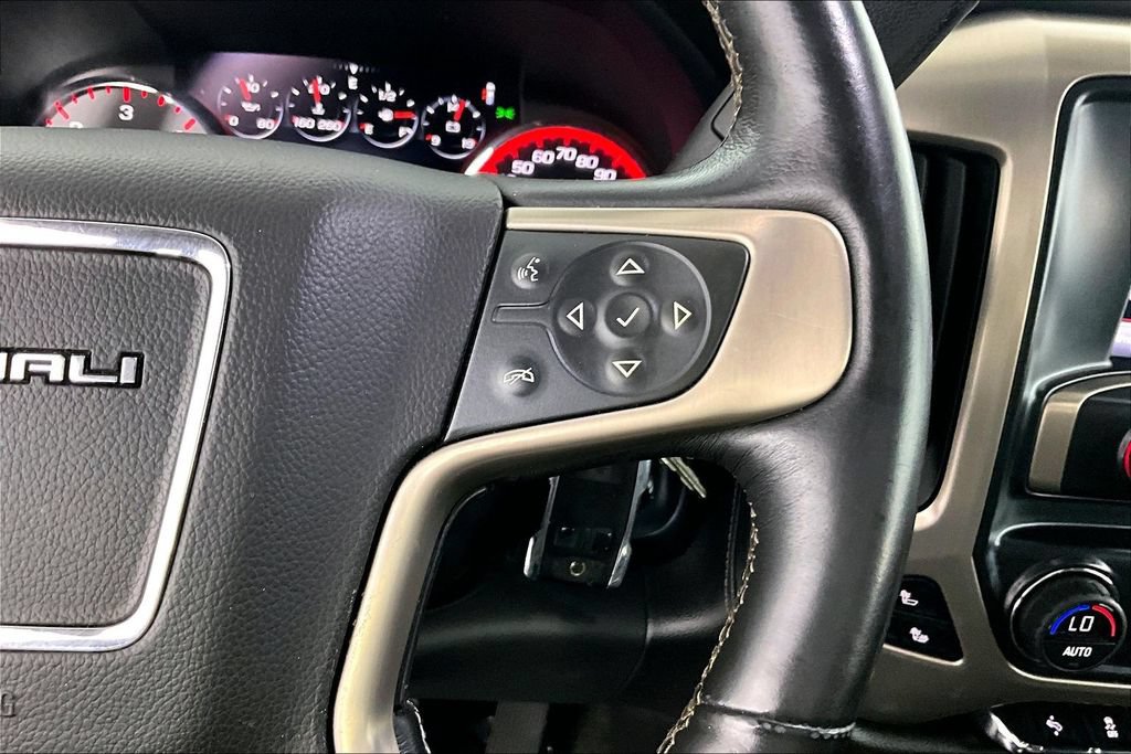 Used 2016 GMC Sierra 1500 Denali w/ Enhanced Driver Alert Package AWD/4WD image 19