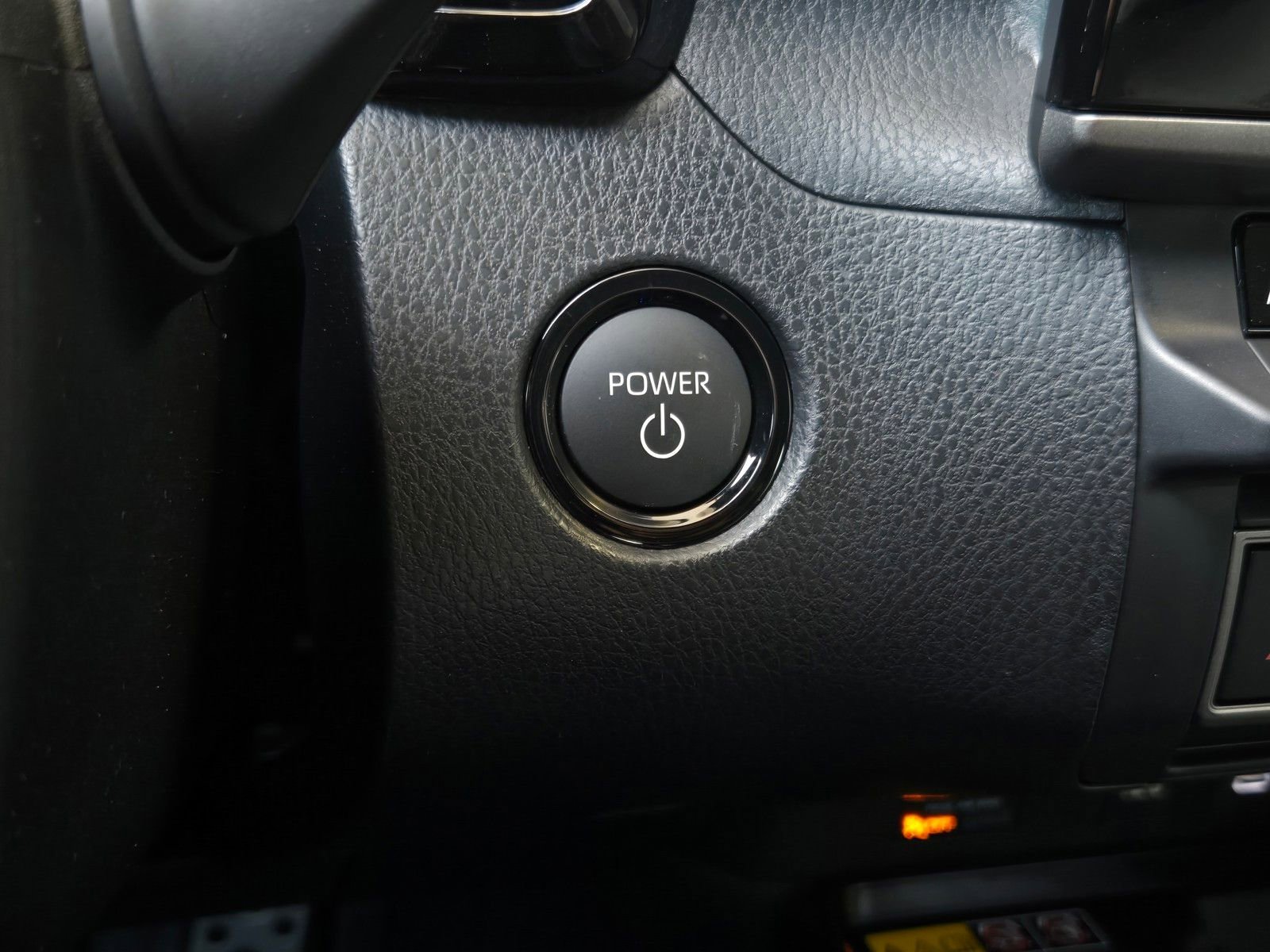Certified 2026 Toyota Camry SE w/ Convenience Package FWD image 17