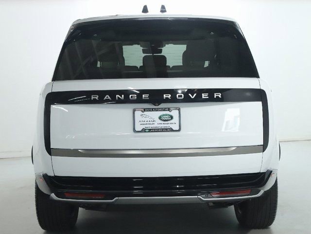 Used 2024 Land Rover Range Rover SE AWD/4WD image 7