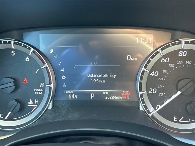 Used 2024 Toyota Highlander LE image 29