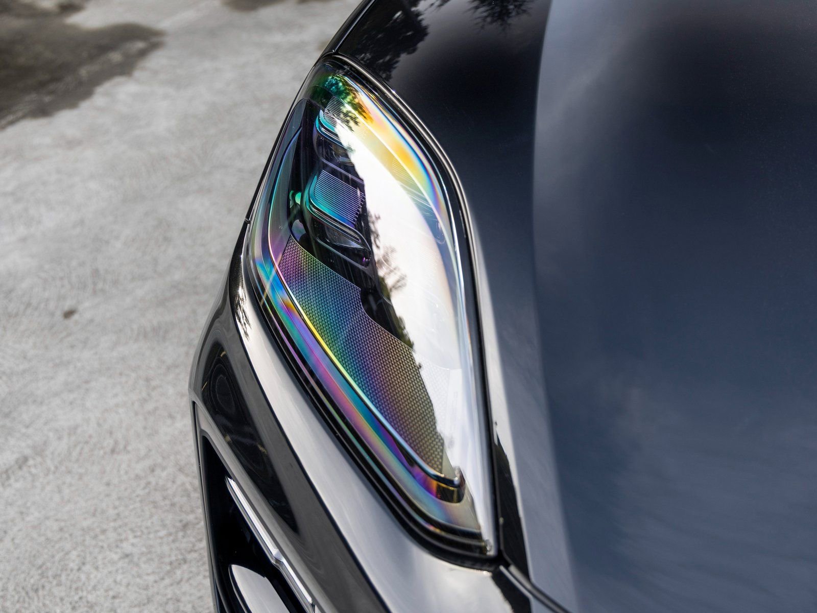 Certified 2025 Porsche Cayenne GTS image 14