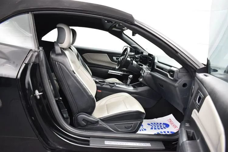 Used 2024 Ford Mustang Premium RWD image 15