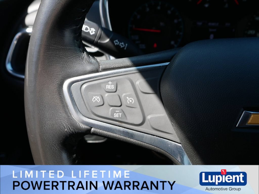 Used 2018 Chevrolet Equinox LT FWD image 25