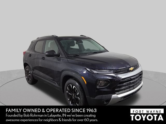 Used 2021 Chevrolet TrailBlazer LT w/ Convenience Package FWD image 4