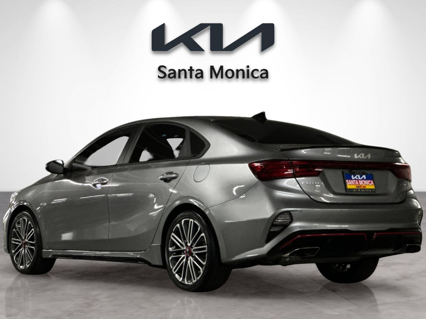 Used 2023 Kia Forte GT w/ GT2 Package image 3