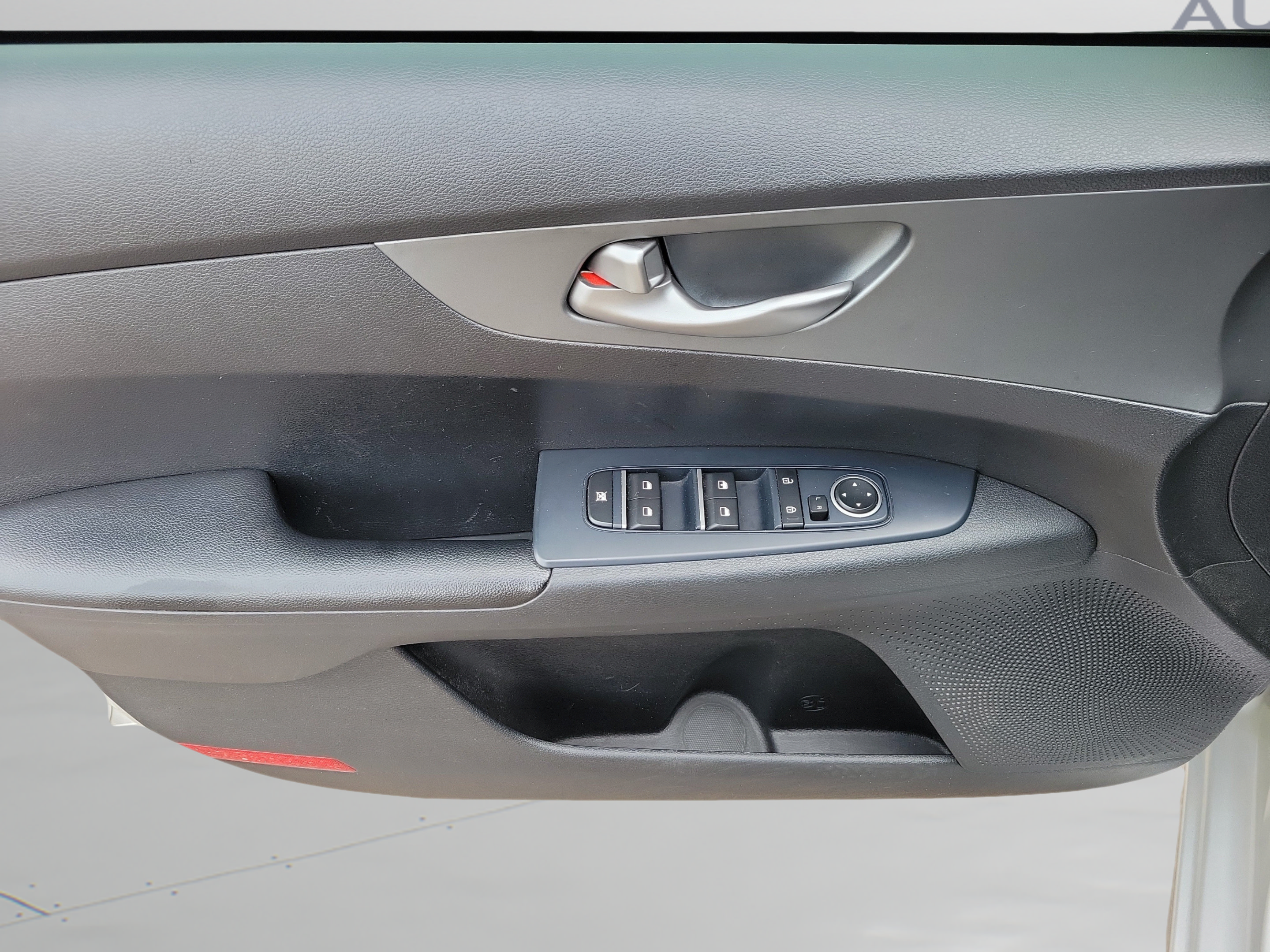 Used 2021 Kia Forte LXS FWD image 21