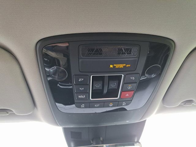 Used 2026 Kia Carnival SX Prestige image 21