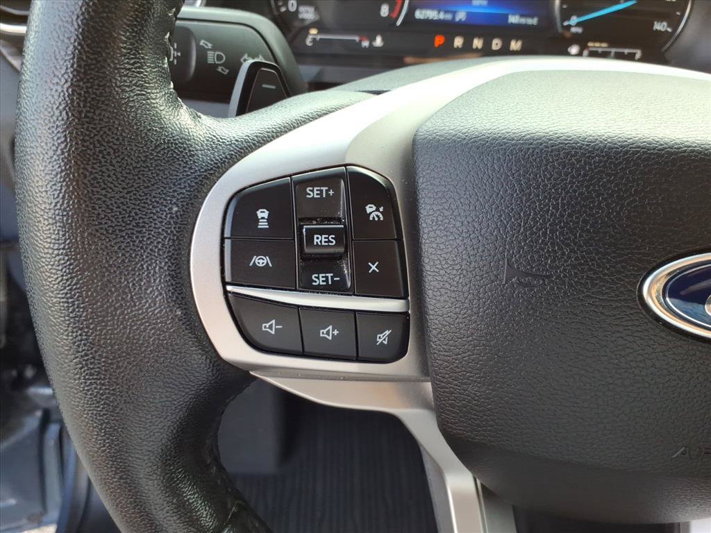 Used 2021 Ford Explorer Limited w/ Equipment Group 301A AWD/4WD image 30