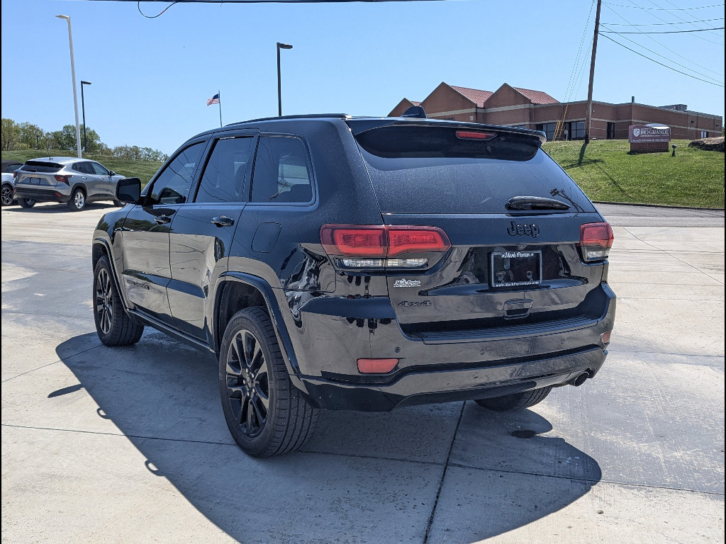 Used 2019 Jeep Grand Cherokee Altitude image 8