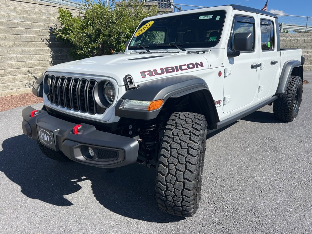 Used 2025 Jeep Gladiator Rubicon w/ Safety Group image 31
