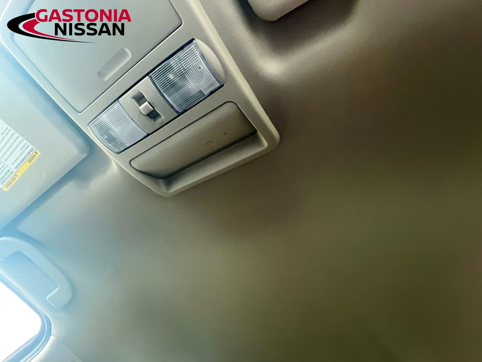 Used 2024 Nissan Frontier SV w/ Technology Package image 29