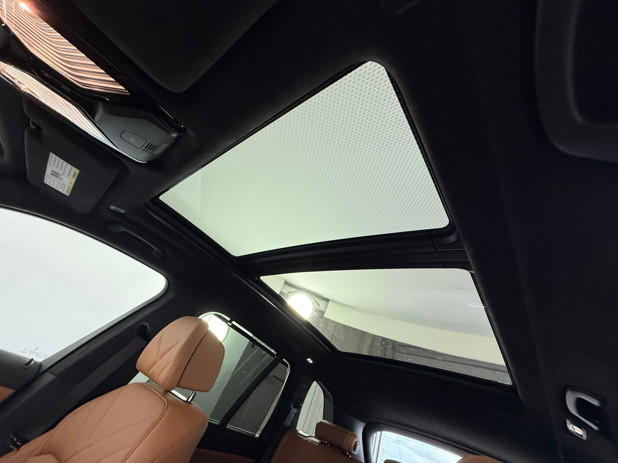 New 2026 BMW X5 xDrive50e w/ Executive Package image 15