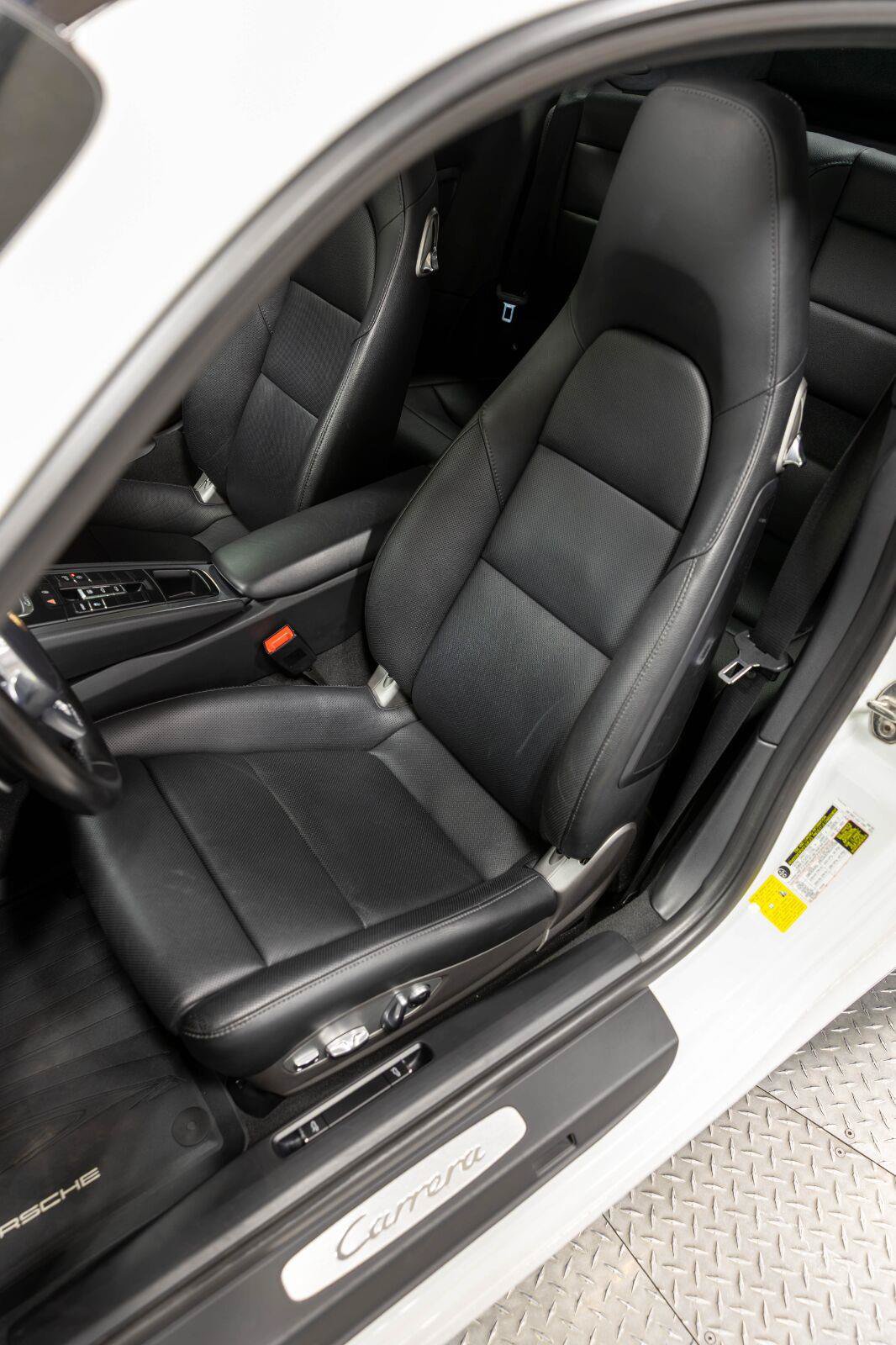 Used 2013 Porsche 911 Carrera RWD image 98