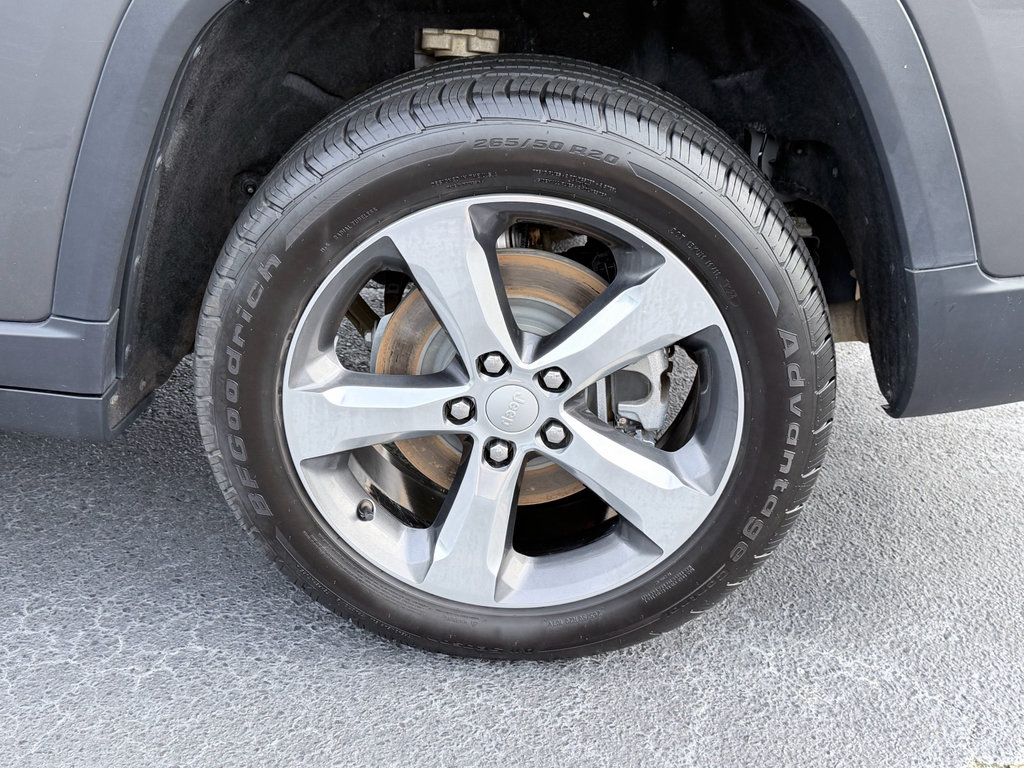 Used 2021 Jeep Grand Cherokee L Limited RWD image 36