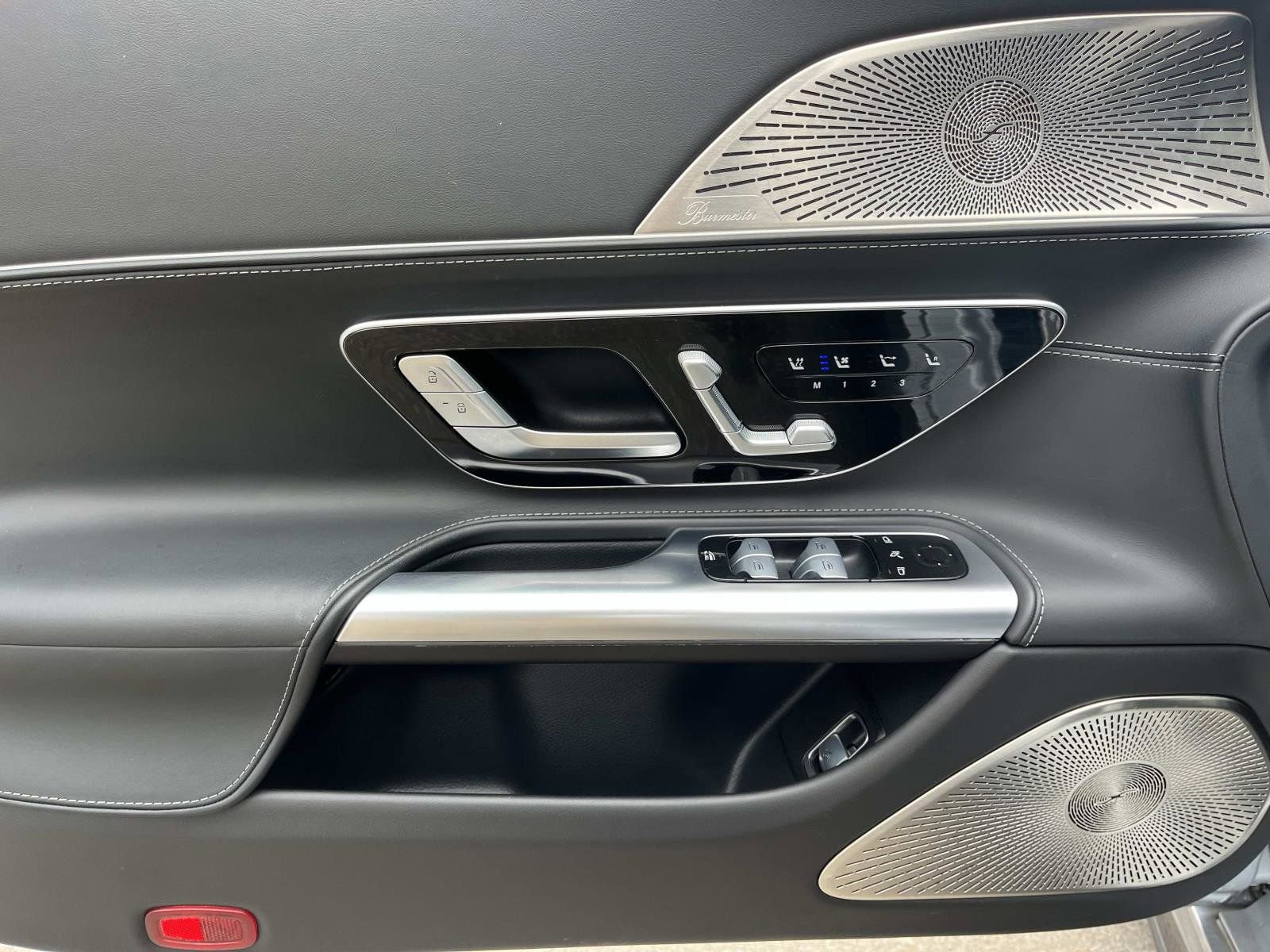 Certified 2022 Mercedes-Benz SL 63 AMG 4MATIC image 11