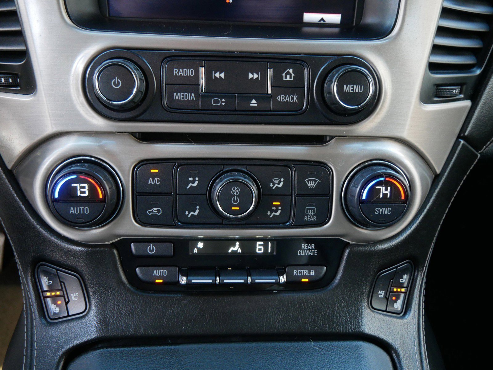 Used 2015 GMC Yukon Denali w/ Open Road Package image 20