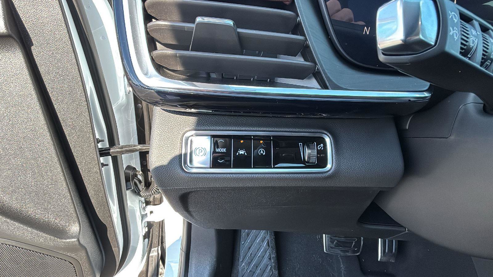 New 2026 Buick Envision Sport Touring image 12