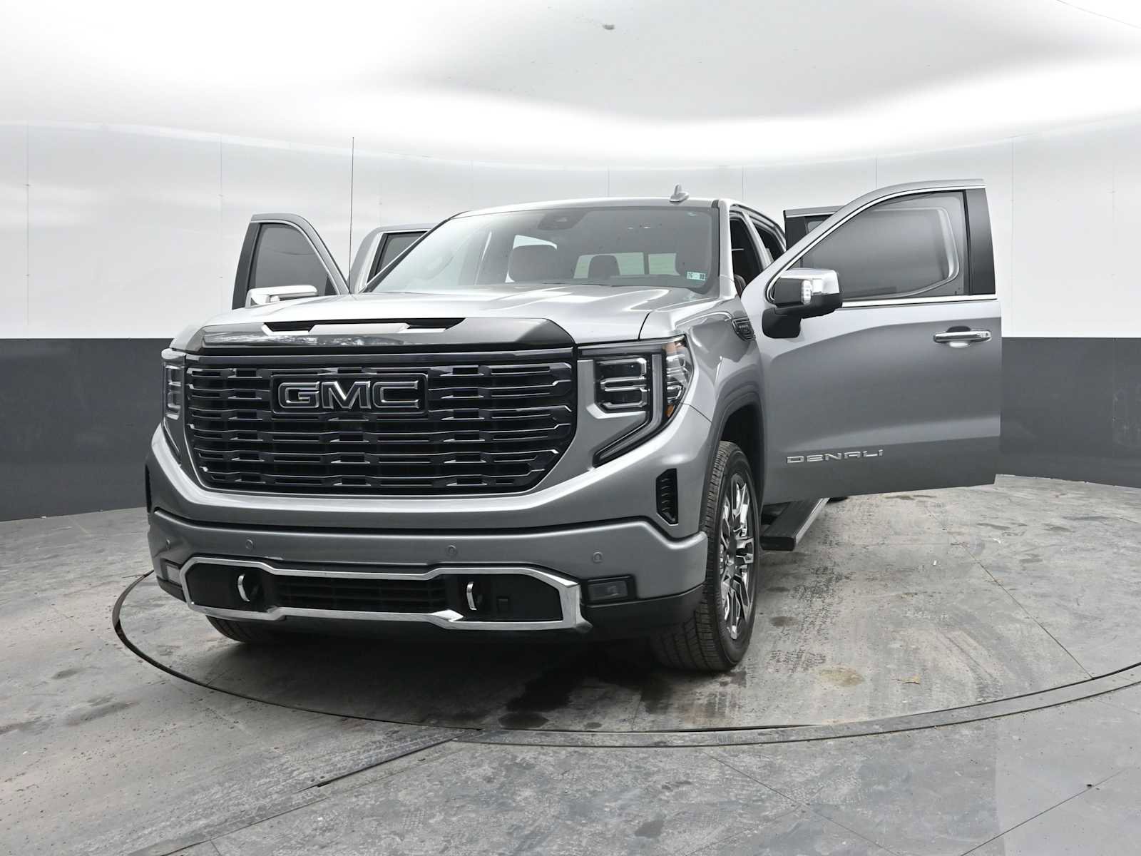 Used 2025 GMC Sierra 1500 Denali Ultimate image 55