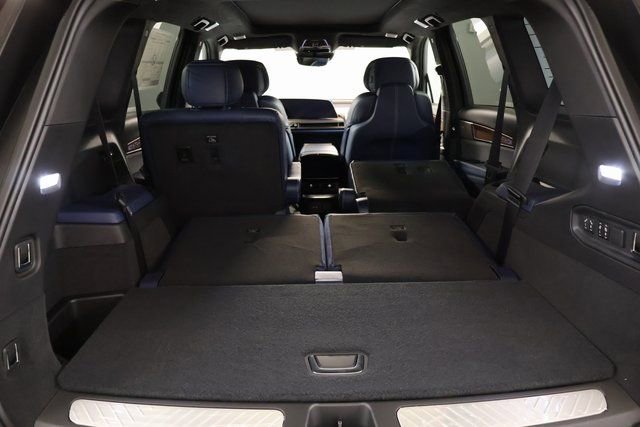 New 2026 Cadillac Vistiq Premium Luxury image 23