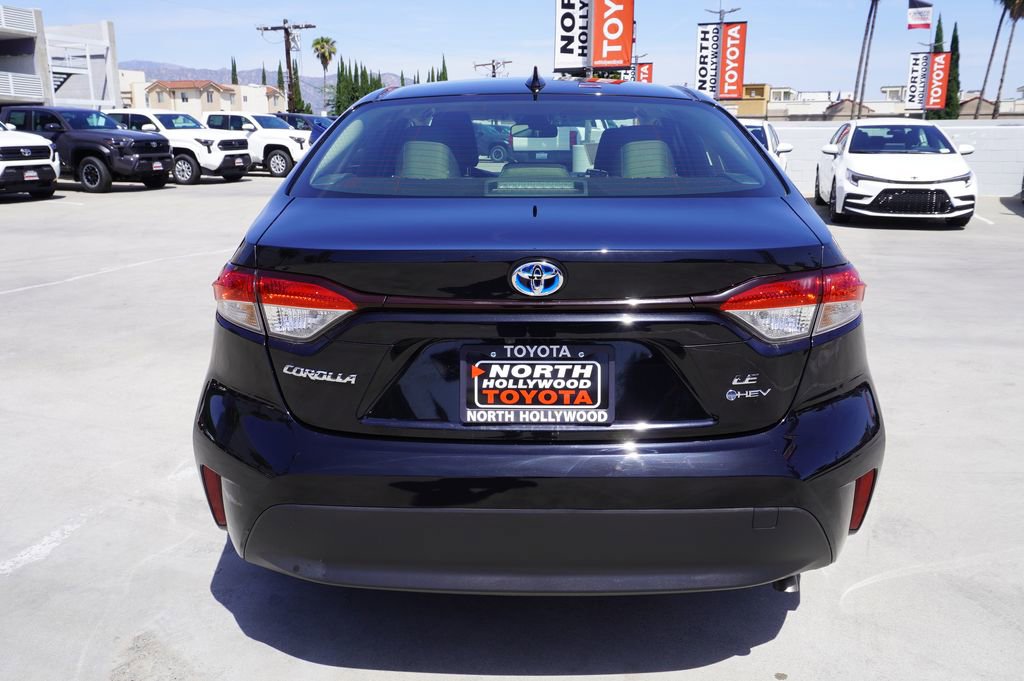 Certified 2025 Toyota Corolla LE image 6