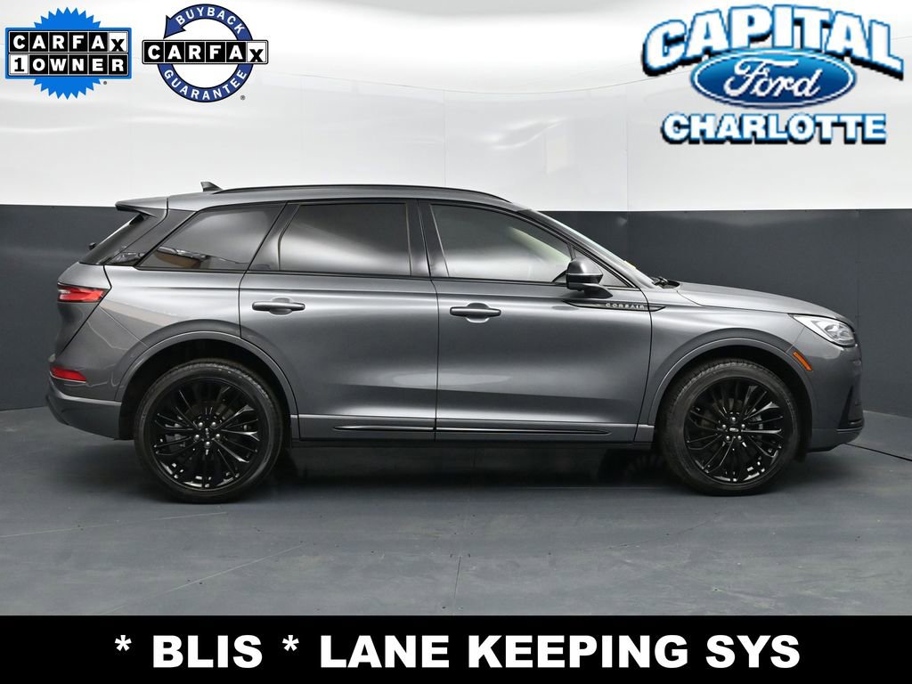 Used 2023 Lincoln Corsair Reserve w/ Equipment Group 201A image 8