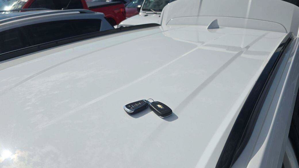 Used 2024 Chevrolet Blazer LT FWD image 7
