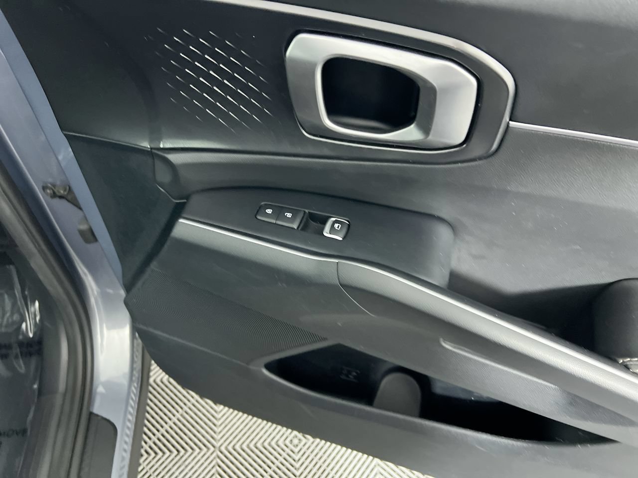 Certified 2023 Kia Sorento LX AWD/4WD image 25